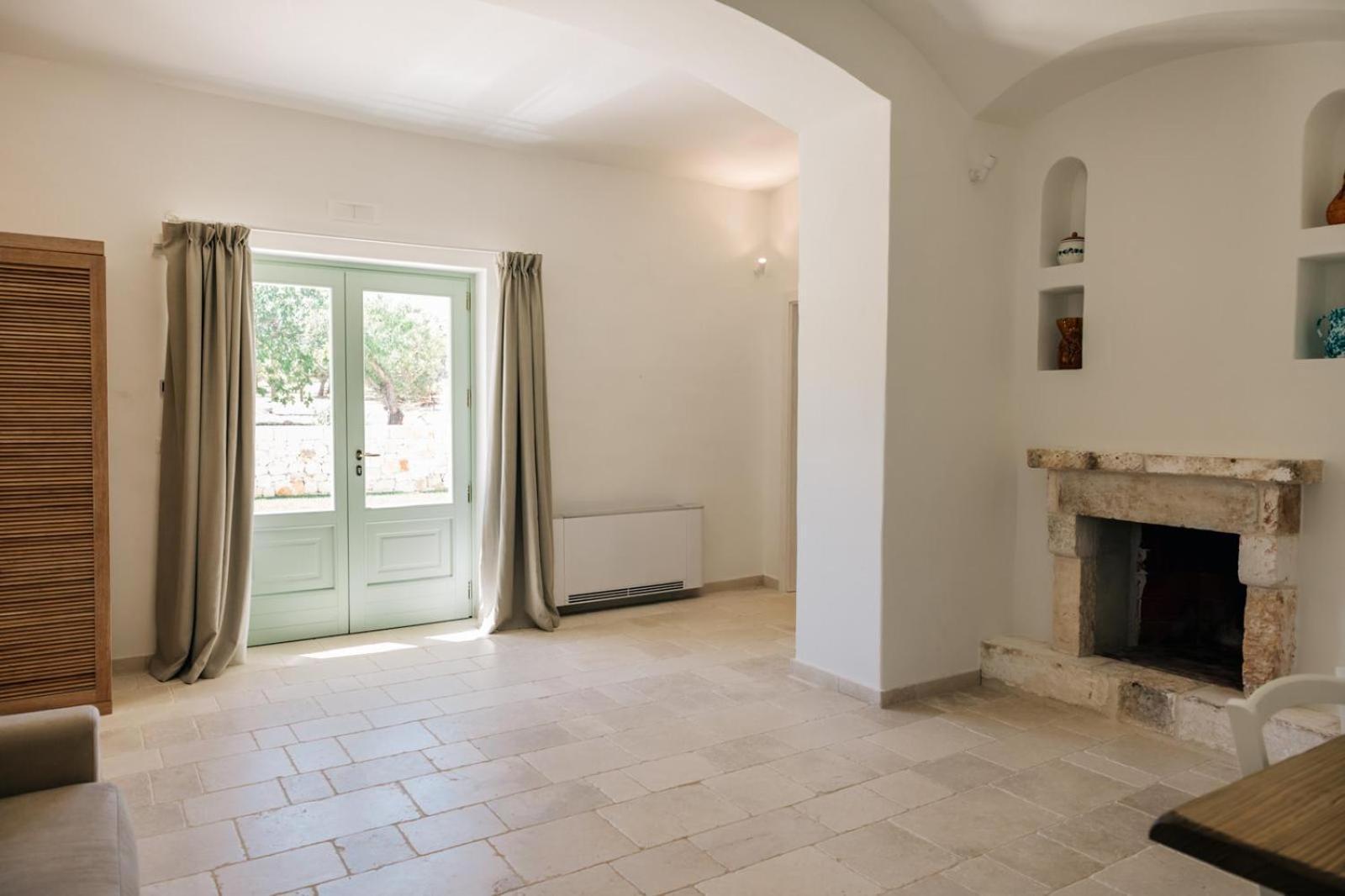 Hotel Dimora Stune Ostuni Esterno foto