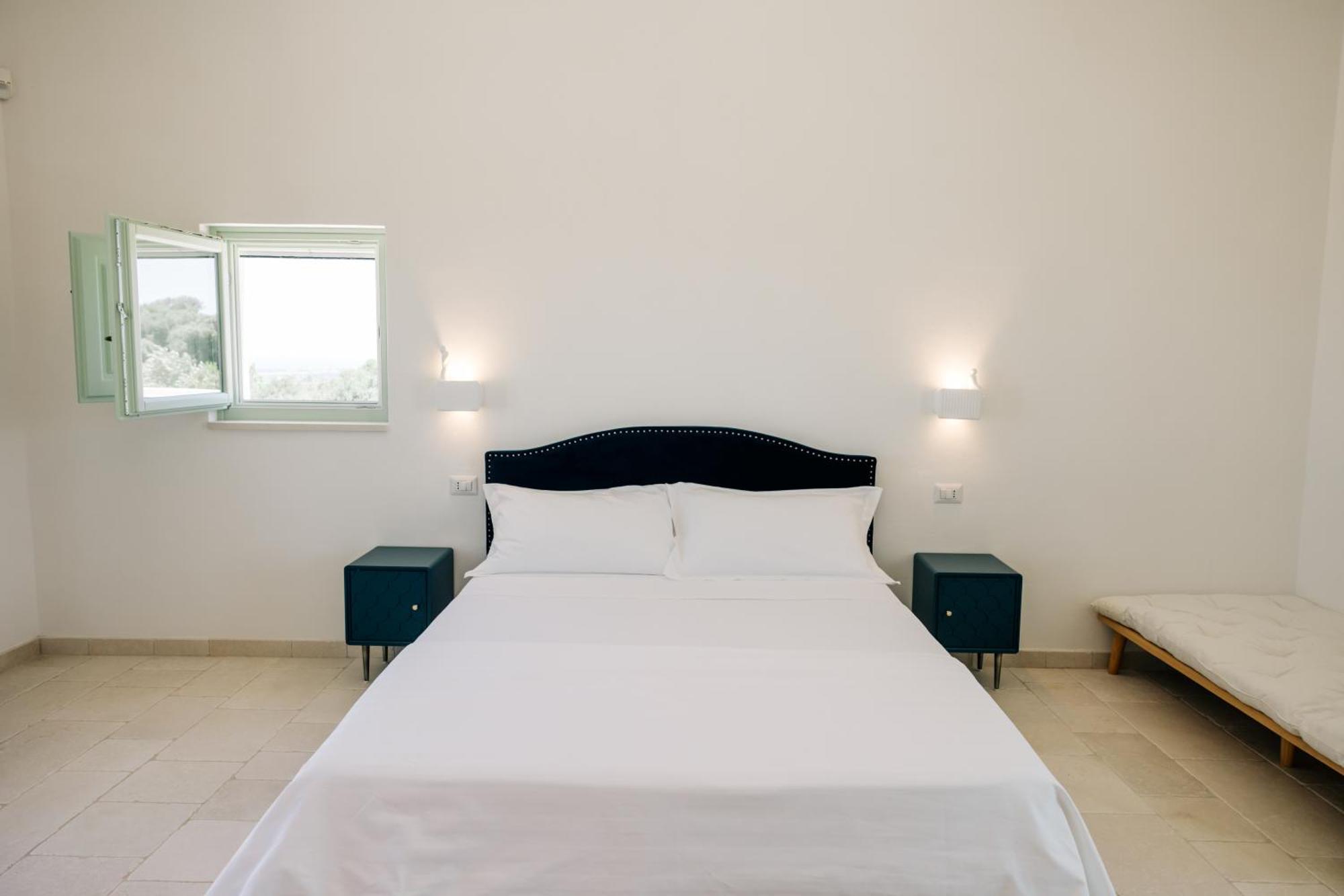 Hotel Dimora Stune Ostuni Esterno foto